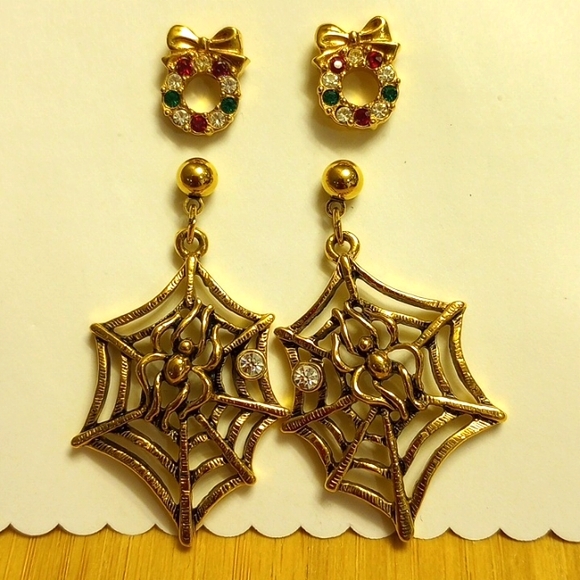 Vintage Holiday Earring trio by AVON - Picture 3 of 3